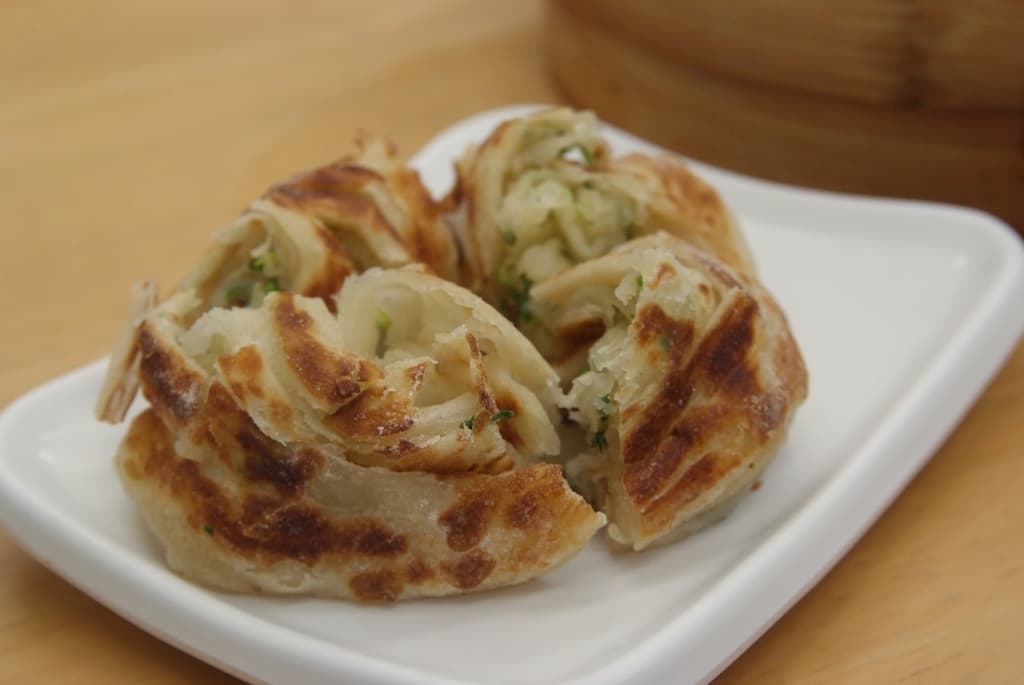Flaky Scallion Pancake